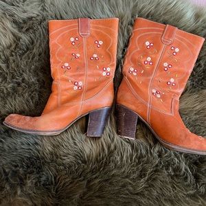 Vintage 70s Seychelles boots